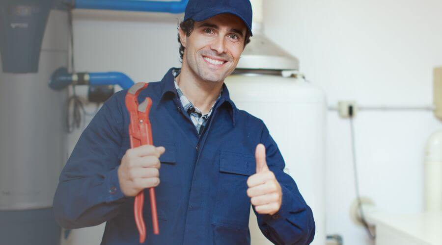 Professional water heater repair in Bowling Green, IN